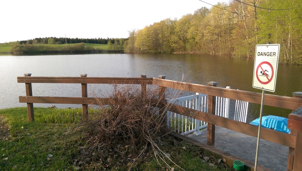 Site du Lac Vert, La Fraternité | Unnamed Road, Saint-Gervais, QC G0R 3C0, Canada | Phone: (418) 789-2647