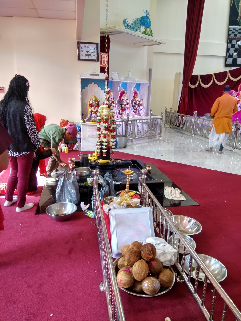 Shree Ramji Temple | 8155 Rue Durocher, Montréal, QC H3N 2A8, Canada | Phone: (514) 277-9298