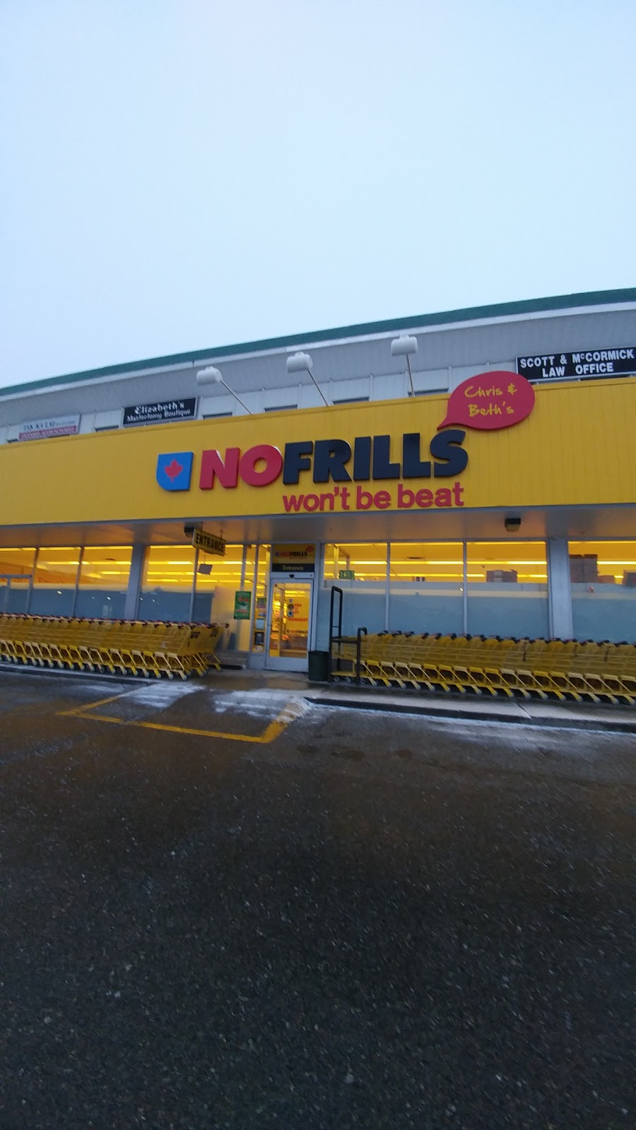 Lizs No Frills | 1050 Simcoe St N, Oshawa, ON L1G 4W5, Canada | Phone: (866) 987-6453