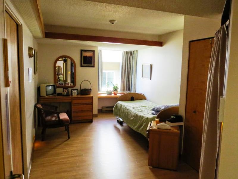 Rest Haven Lodge | 2281 Mills Rd, Sidney, BC V8L 2C3, Canada | Phone: (250) 656-0717