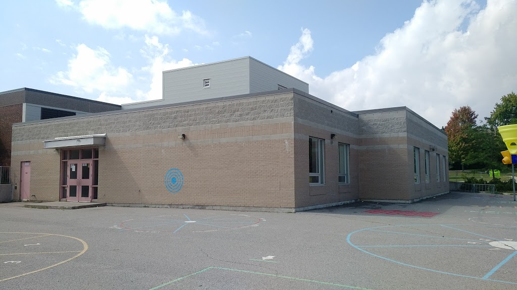 William Berczy Public School | 120 Carlton Rd, Unionville, ON L3R 1Z9, Canada | Phone: (905) 477-2047