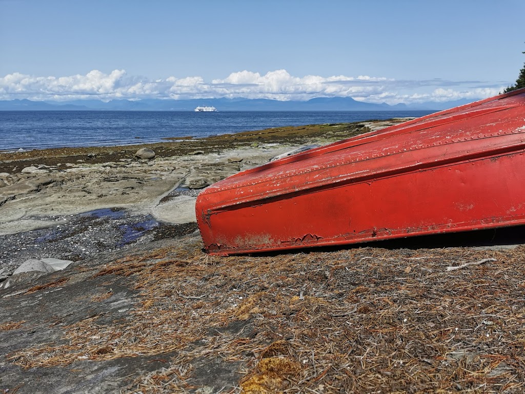 Sunset Beach B&B | 715 Berry Point Rd, Gabriola, BC V0R 1X1, Canada | Phone: (250) 247-2038