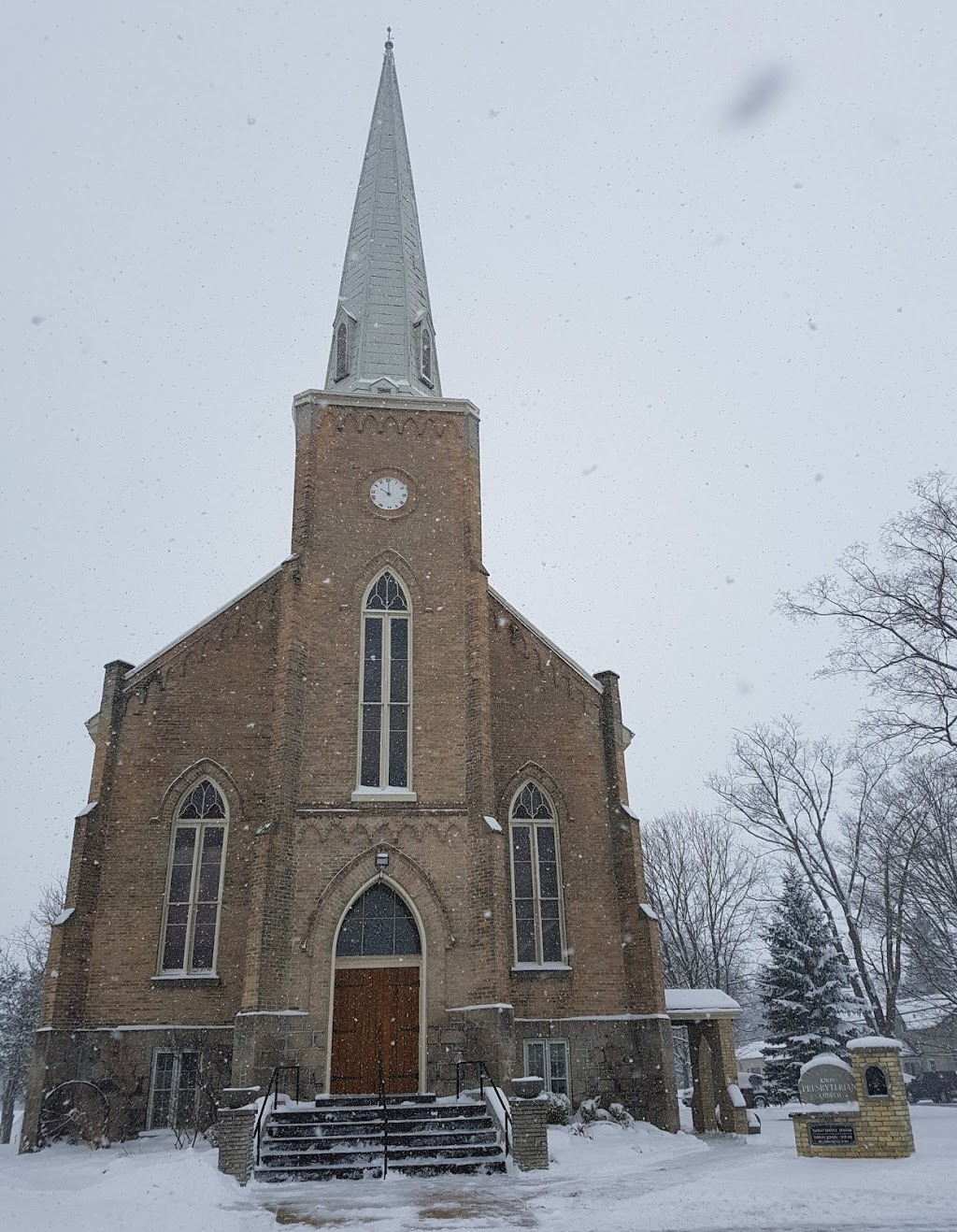 Knox Presbyterian Church | 7 James St E, Teeswater, ON N0G 2S0, Canada | Phone: (519) 392-8443