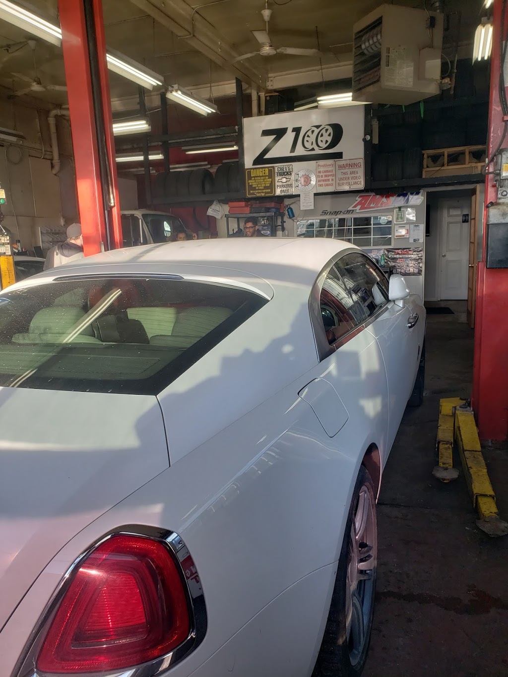 Z100 Auto Garage & Alignment Inc | 727 Kipling Ave, Etobicoke, ON M8Z 5G4, Canada | Phone: (416) 255-3735