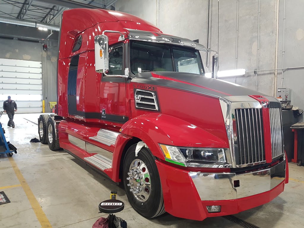 Nova Truck Centres | Dartmouth | 670 Wilkinson Ave, Dartmouth, NS B3B 0H4, Canada | Phone: (902) 468-5900