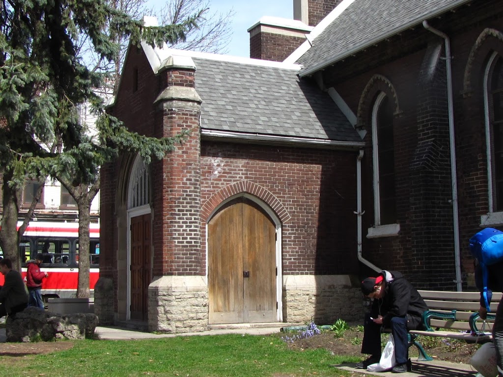 Queen St E Presbyterian Church | 947 Queen St E, Toronto, ON M4M 1J9, Canada | Phone: (416) 465-1143