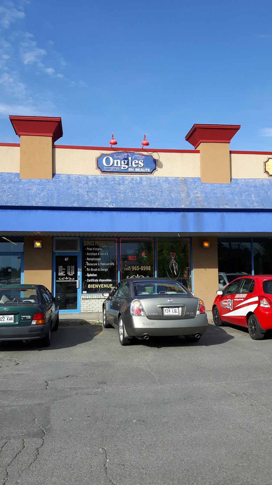 Ongles En Beaute | 61 Mnt Gagnon, Bois-des-Filion, QC J6Z 4H3, Canada | Phone: (450) 965-8998