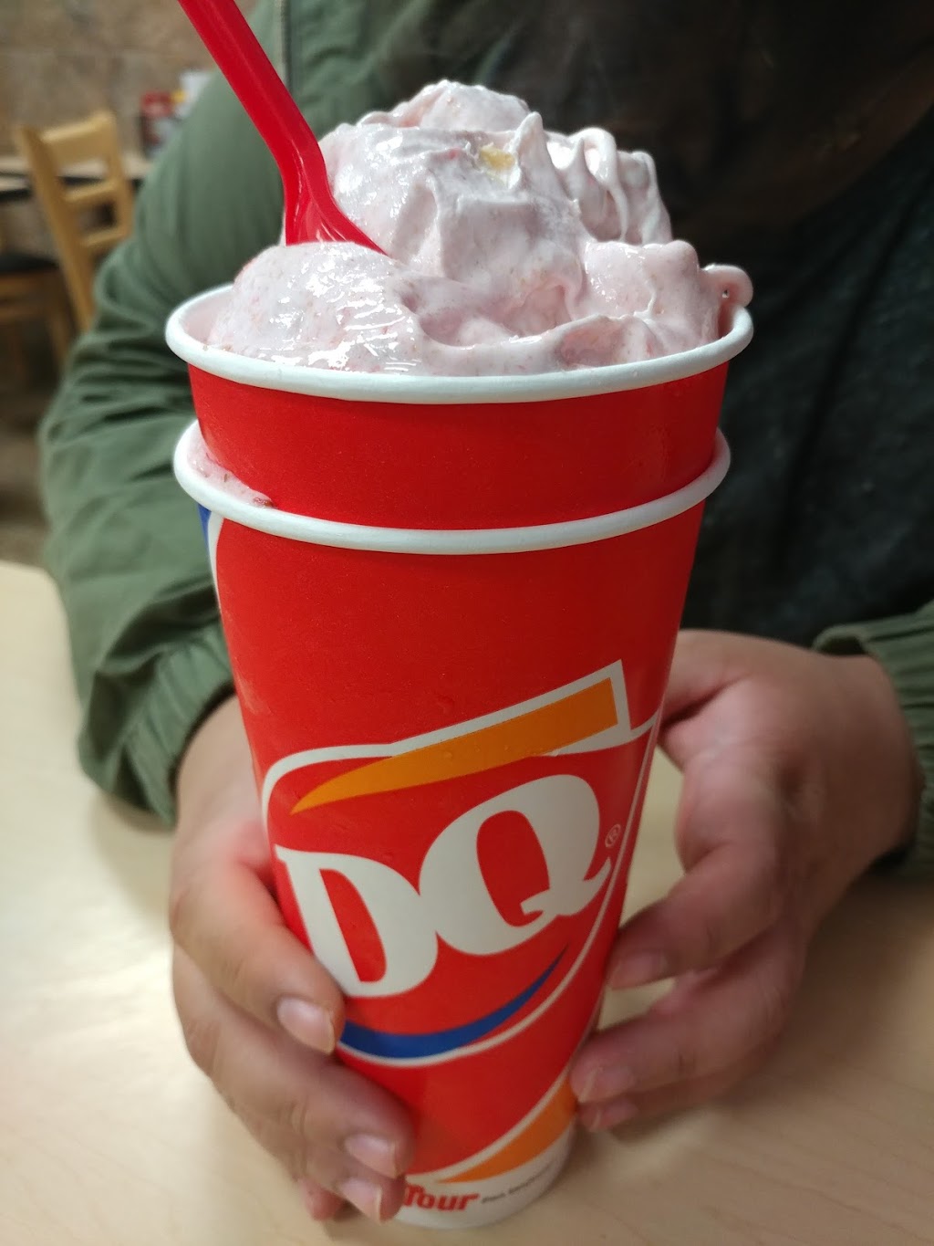 Dairy Queen | 2957 Dufferin St, North York, ON M6B 3T1, Canada | Phone: (416) 782-1885