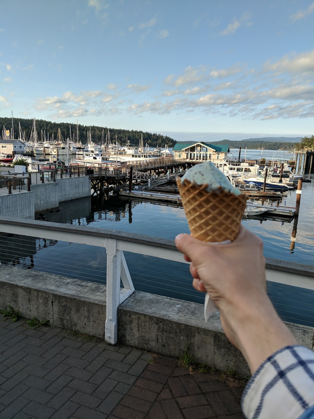 Friday Harbor Ice Cream Co. | 1 Front St S, Friday Harbor, WA 98250, USA | Phone: (360) 298-0716