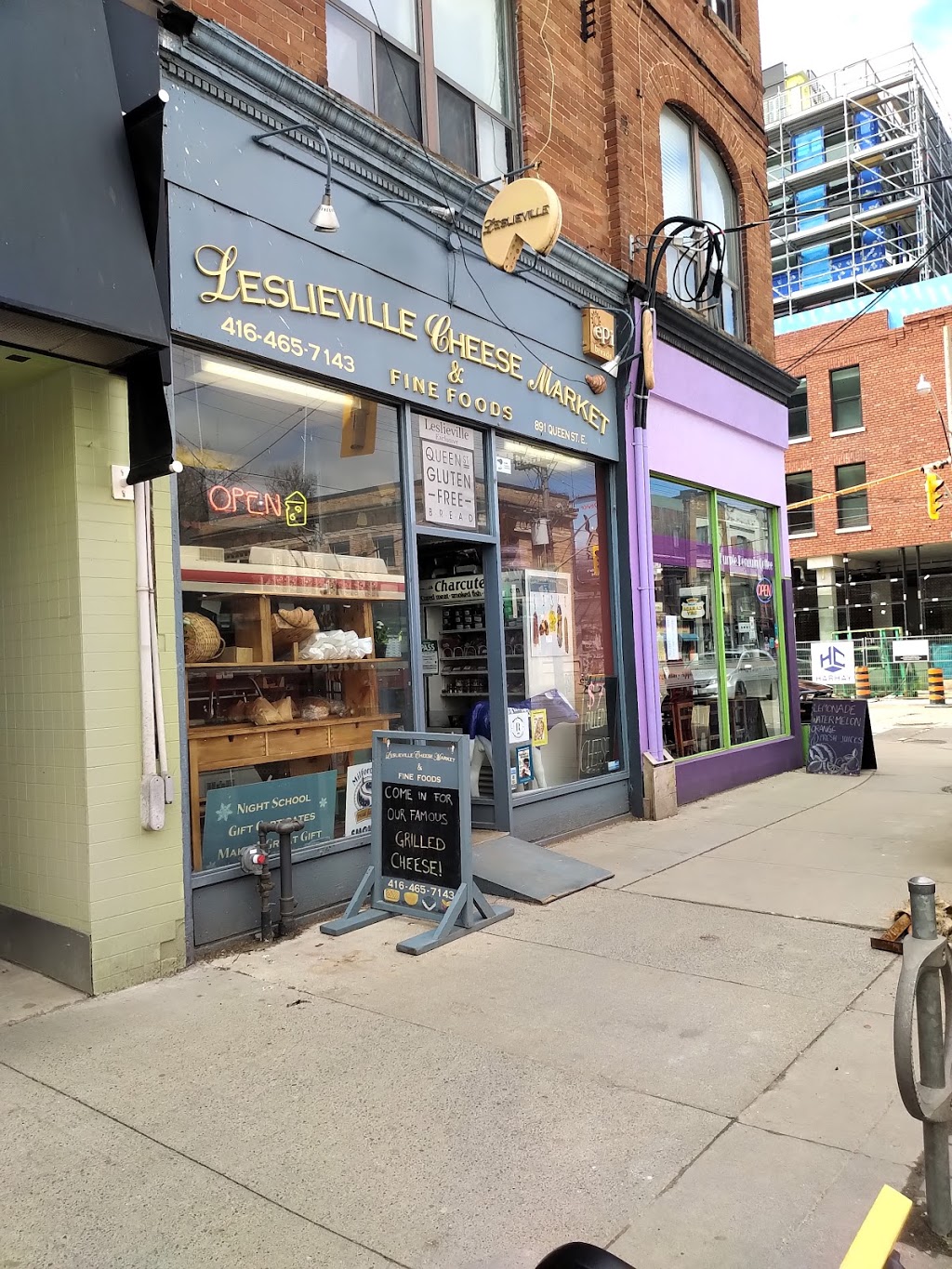 Leslieville Cheese Market Inc | 891 Queen St E, Toronto, ON M4M 1J4, Canada | Phone: (416) 465-7143