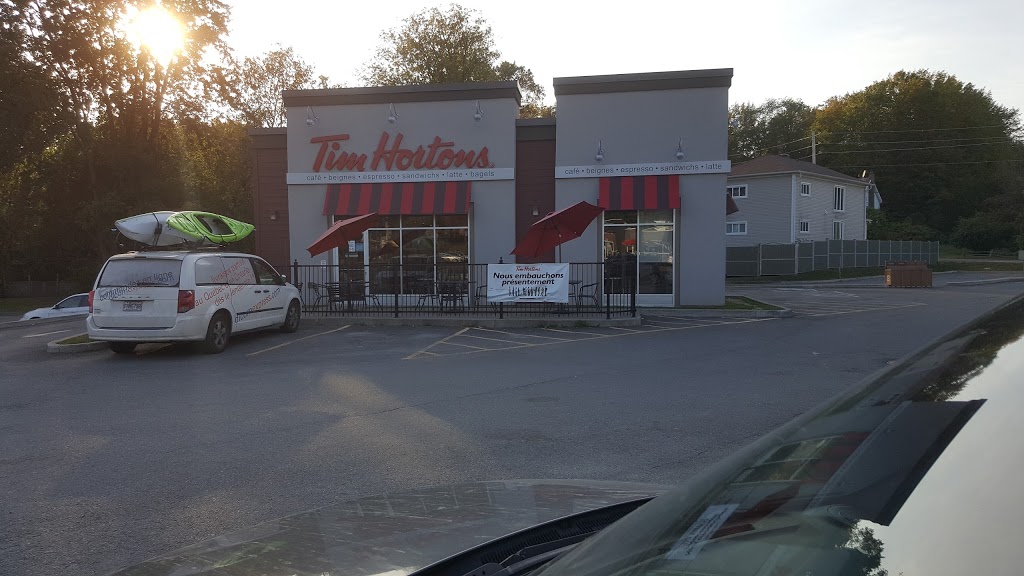 Tim Hortons | 5 Rue N, Waterloo, QC J0E 2N0, Canada | Phone: (450) 539-5578