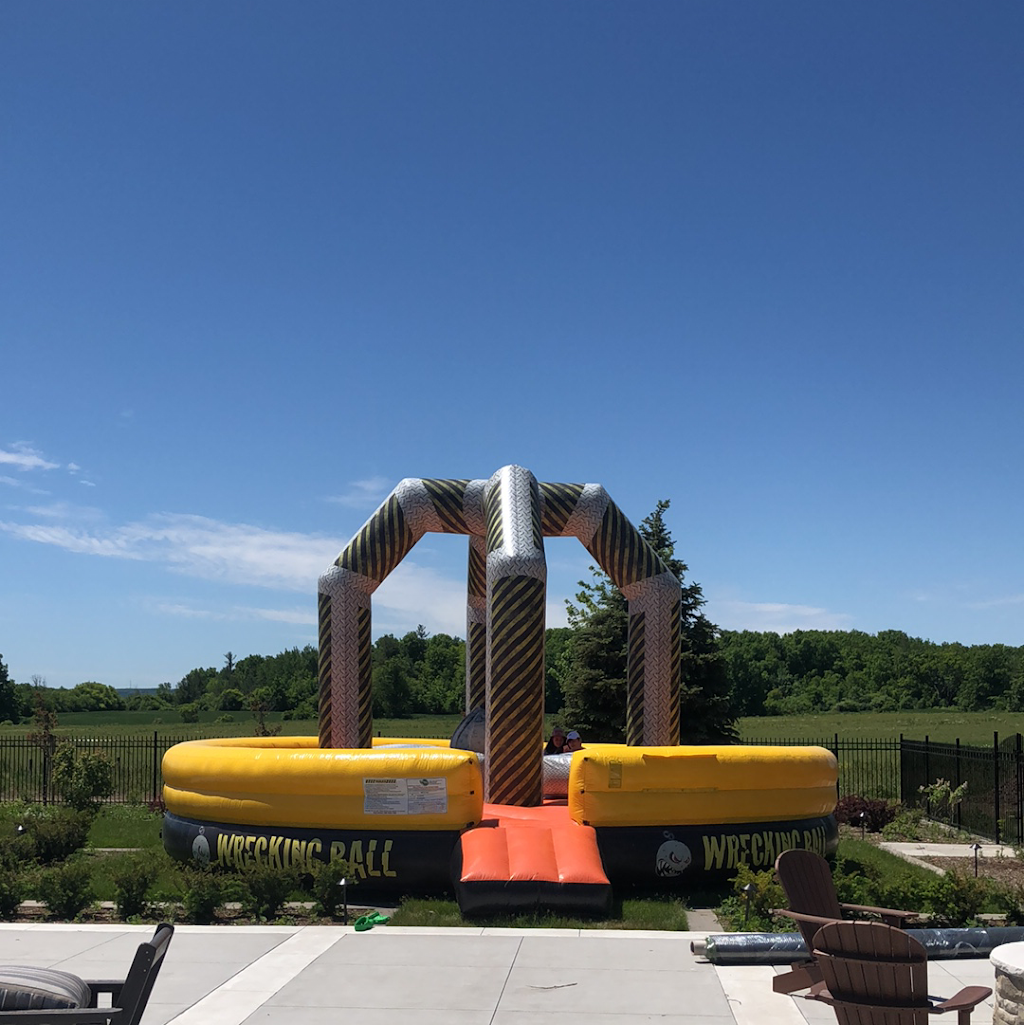 AdventureMania Inflatables | 934 Concession 4 W, Waterdown, ON L8B 1J9, Canada | Phone: (905) 864-3290