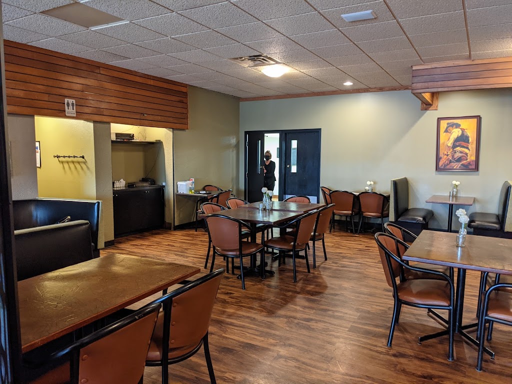 Coaldale Inn | 913 19a Ave, Coaldale, AB T1M 1A4, Canada | Phone: (403) 345-5410