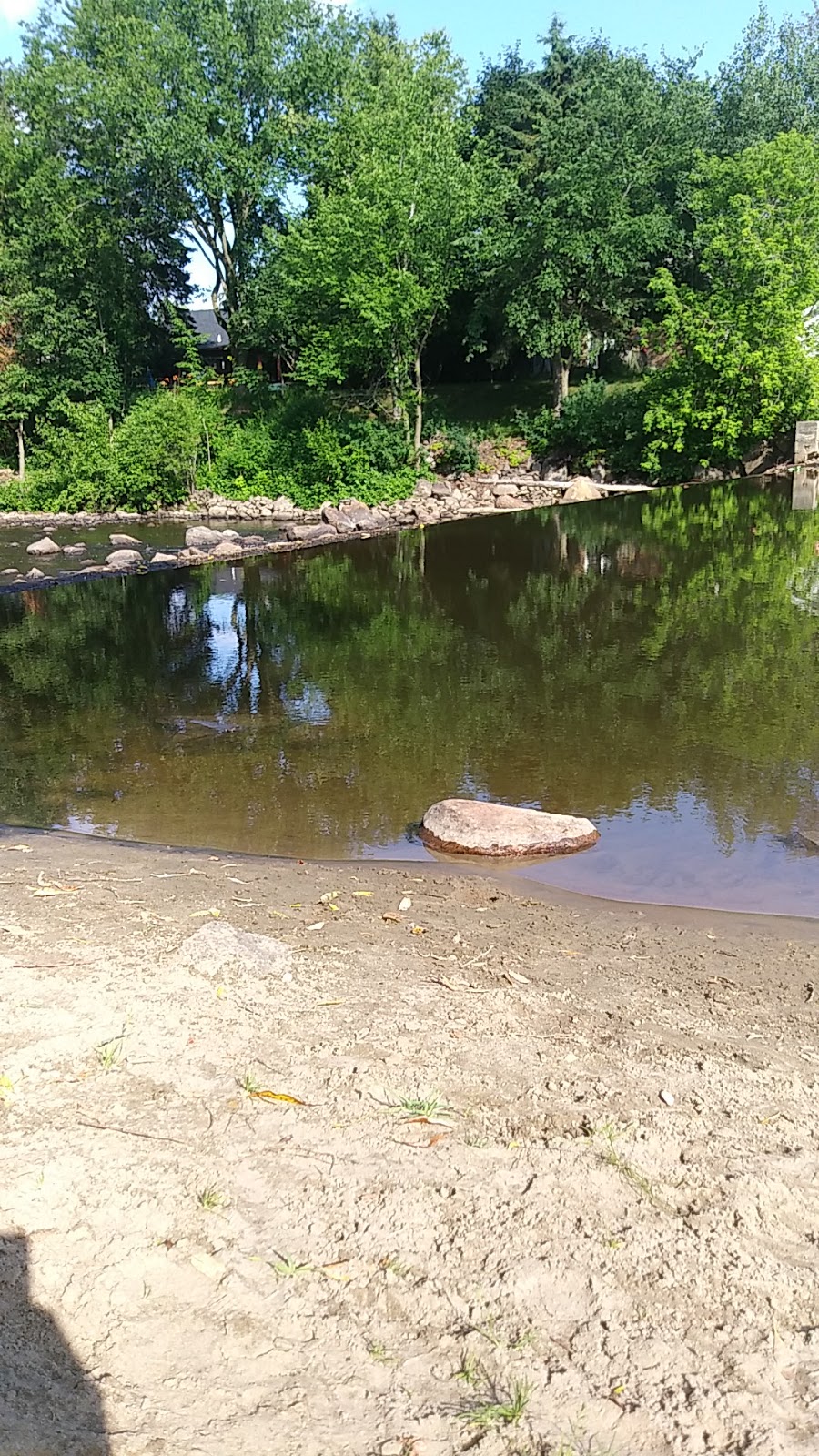 Accès au sentier linéaire de la rivière Saint-Charles | 3Y9, Sentier des rivières, Québec, QC G2A 3L5, Canada