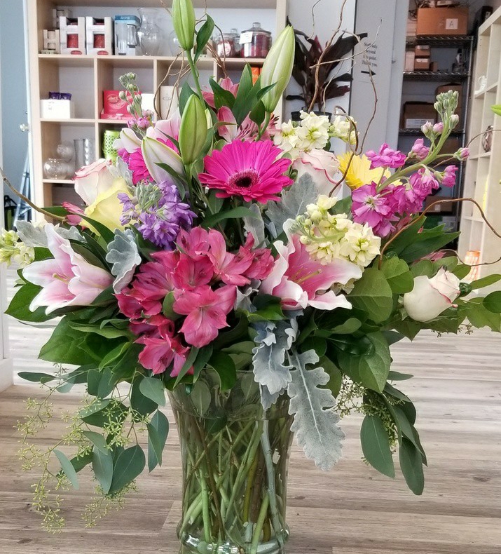 Quinn and Kims Flowers | Box 385, 515 Ross Ave, Dalmeny, SK S0K 1E0, Canada | Phone: (306) 956-0601