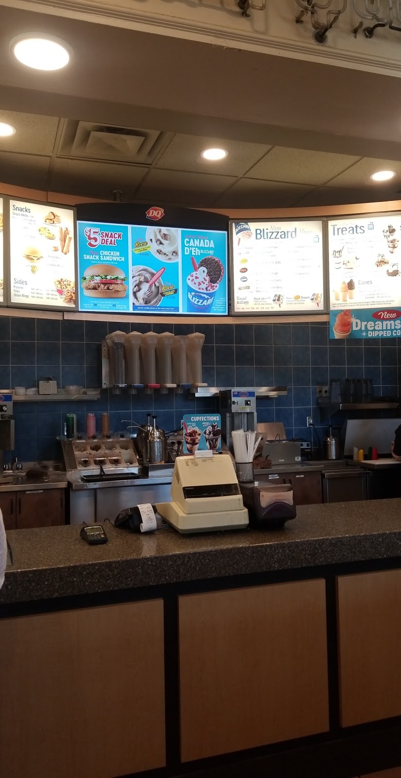 Dairy Queen | 828 Chemong Rd, Peterborough, ON K9H 5Z7, Canada | Phone: (705) 745-3002