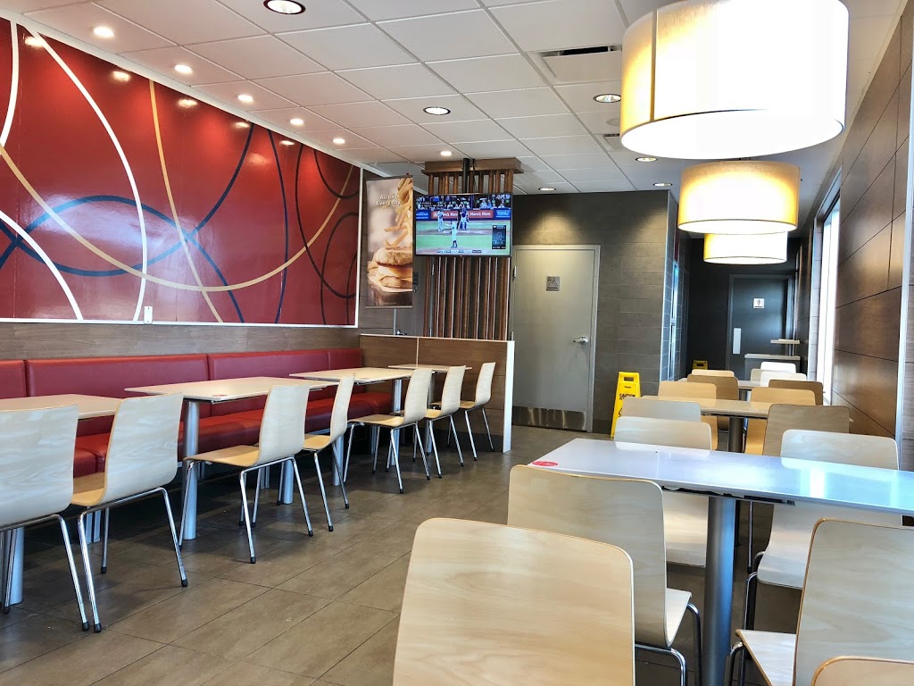 McDonalds | 8817 101a St, Fort Saskatchewan, AB T8L 3V6, Canada | Phone: (780) 992-1370