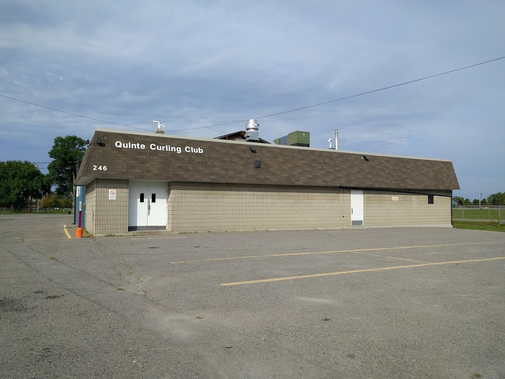 Quinte Curling Club | 246 Bridge St W, Belleville, ON K8P 5L6, Canada | Phone: (613) 962-5570