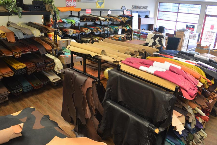 Buckskin Leather Company | 2139 Bowen Rd, Nanaimo, BC V9S 1H8, Canada | Phone: (250) 585-4433