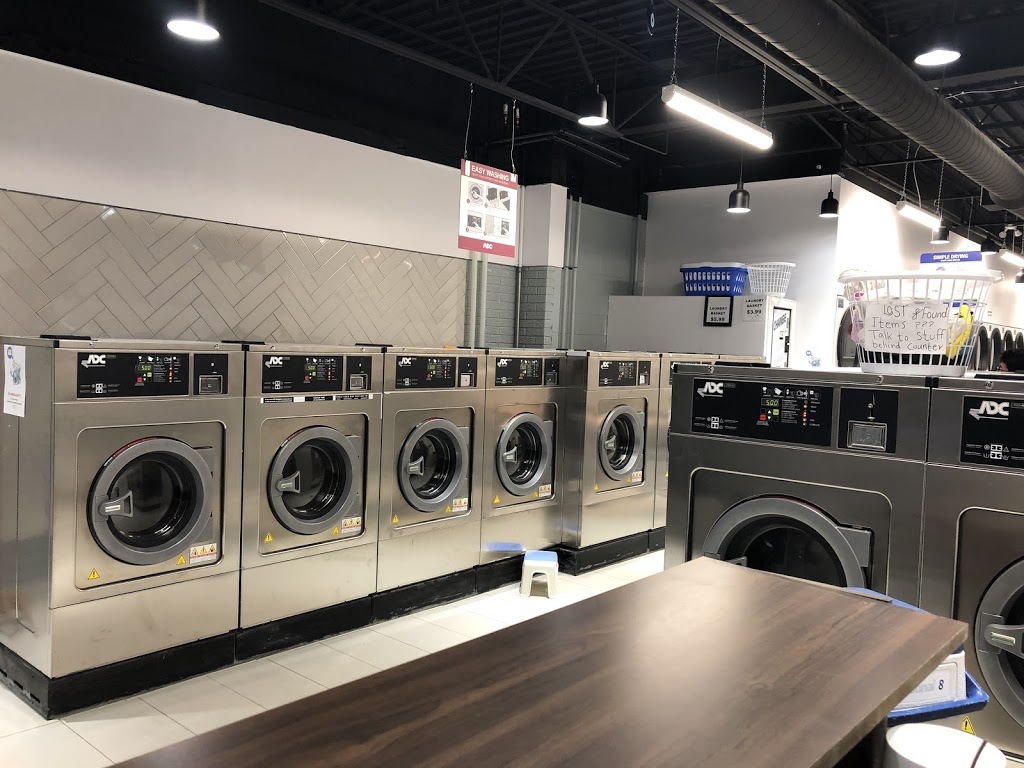 Victoria Hills Laundromat | 101 Hazelglen Dr, Kitchener, ON N2M 5A2, Canada | Phone: (519) 579-5557