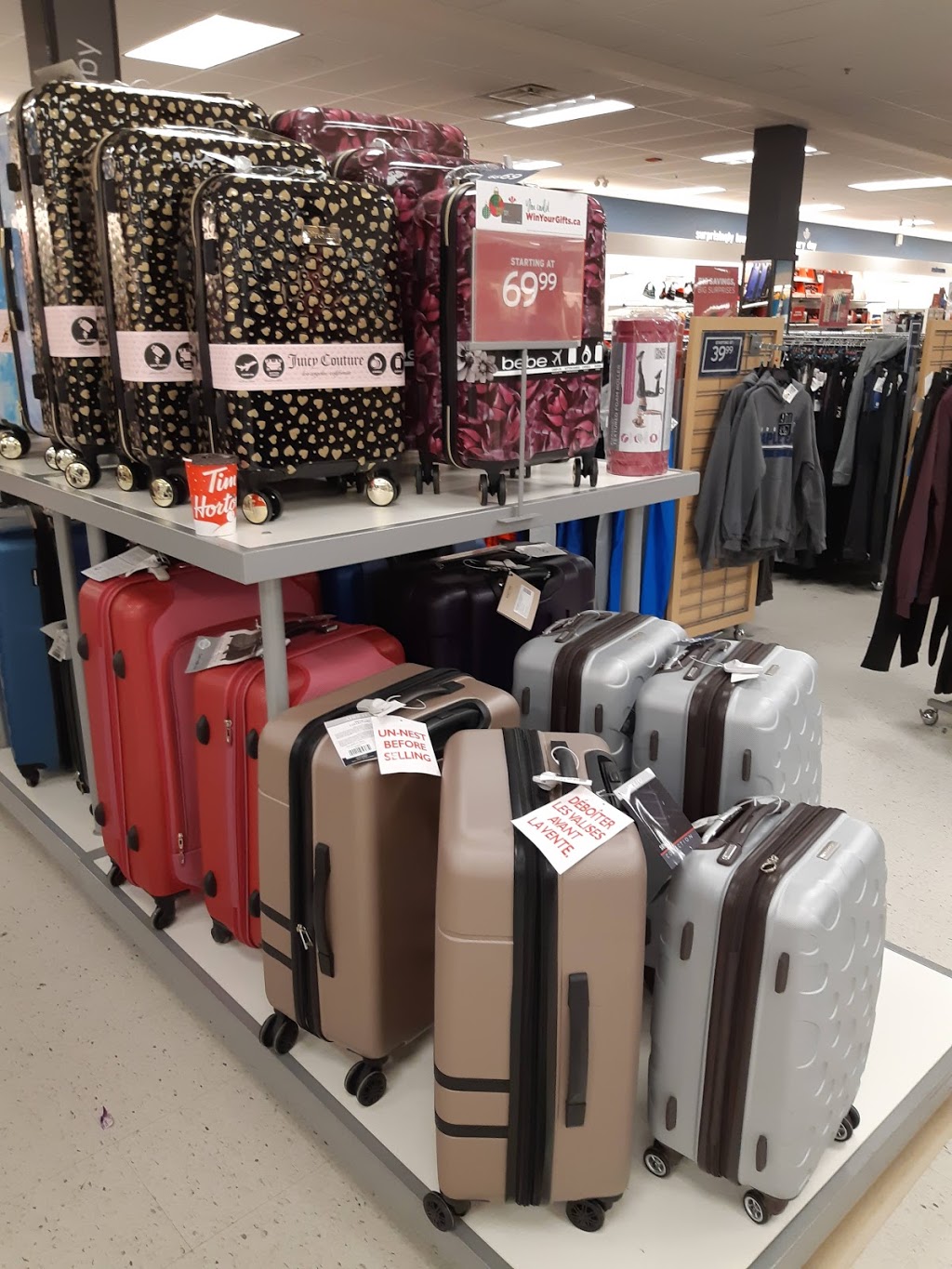 Marshalls | 900 Dufferin St, Toronto, ON M6H 4A9, Canada | Phone: (416) 516-7290