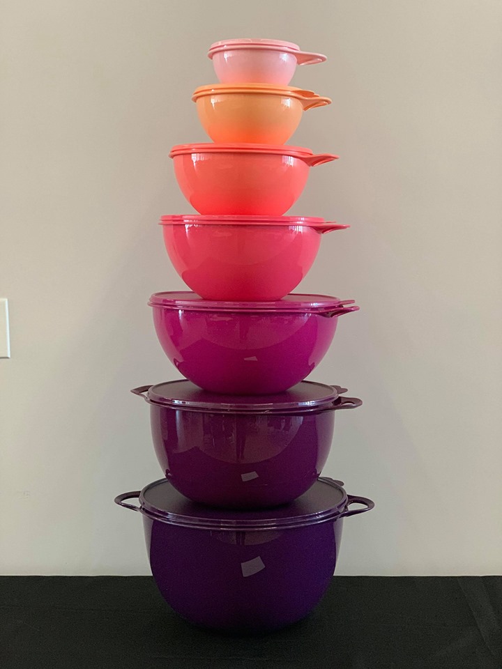 Tupperware Trends and Traditions by Sandra | 71 Saddlewood Dr, Kitchener, ON N2P 2K3, Canada | Phone: (519) 894-7165