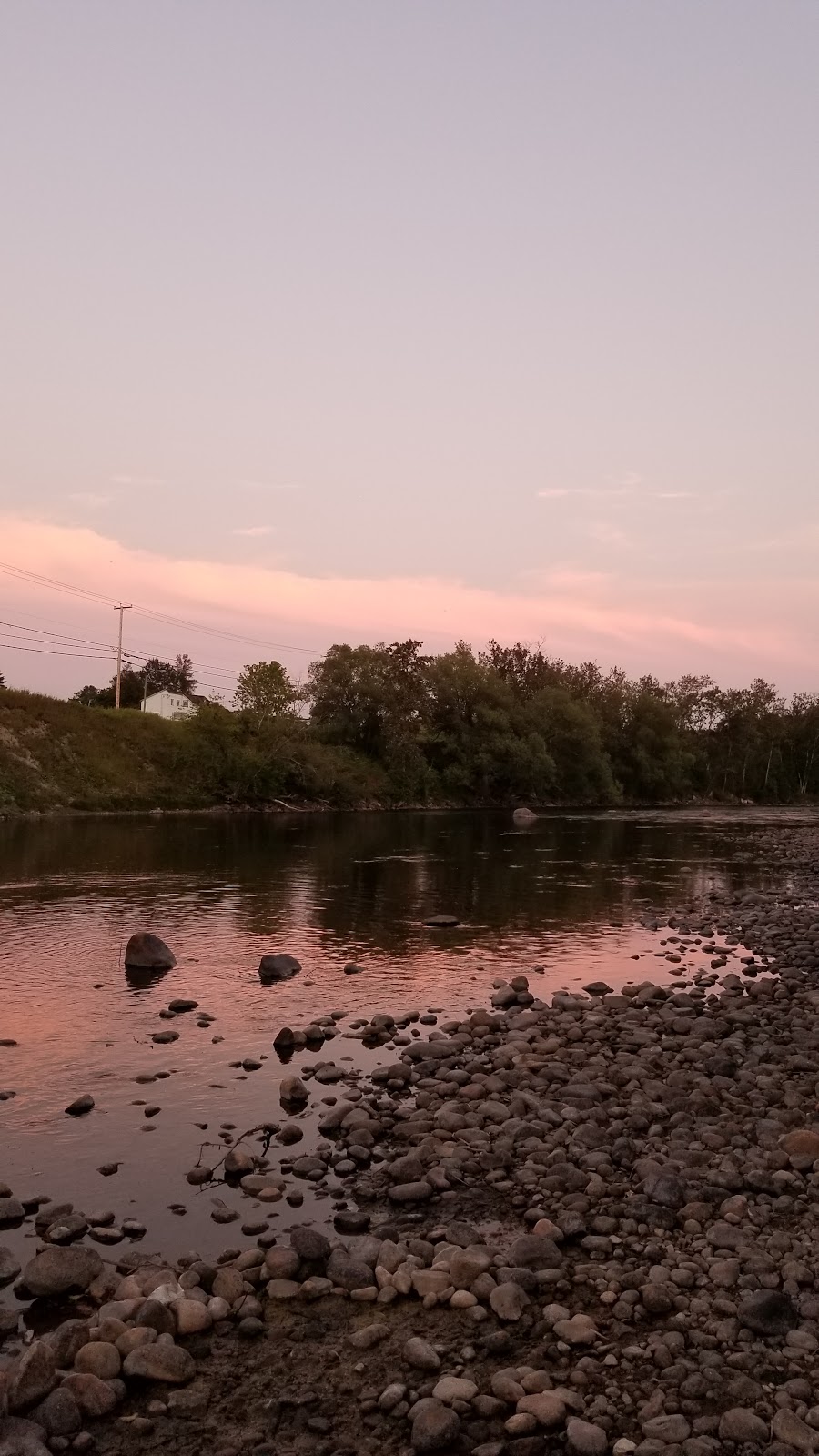 Camping au Bord de la Rivière | 1520 Bd de Comporté, La Malbaie, QC G5A 1M8, Canada | Phone: (418) 665-9999