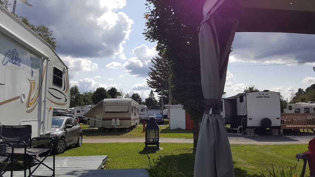 Camping La Détente Inc | 1580 Rue Fontainebleau, Drummondville, QC J2B 8T7, Canada | Phone: (819) 478-0651