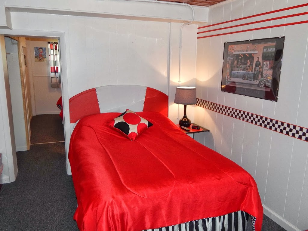 Lakewinds Motel | 6997 Lakeshore Rd, Lexington, MI 48450, USA | Phone: (810) 359-5196