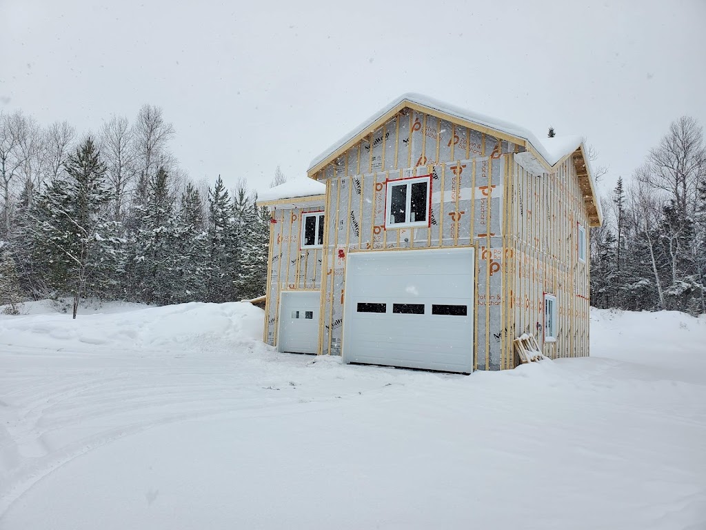 Fort-an constuction | 401 QC-169, Sainte-Jeanne-dArc, QC G0W 2T0, Canada | Phone: (418) 480-7431