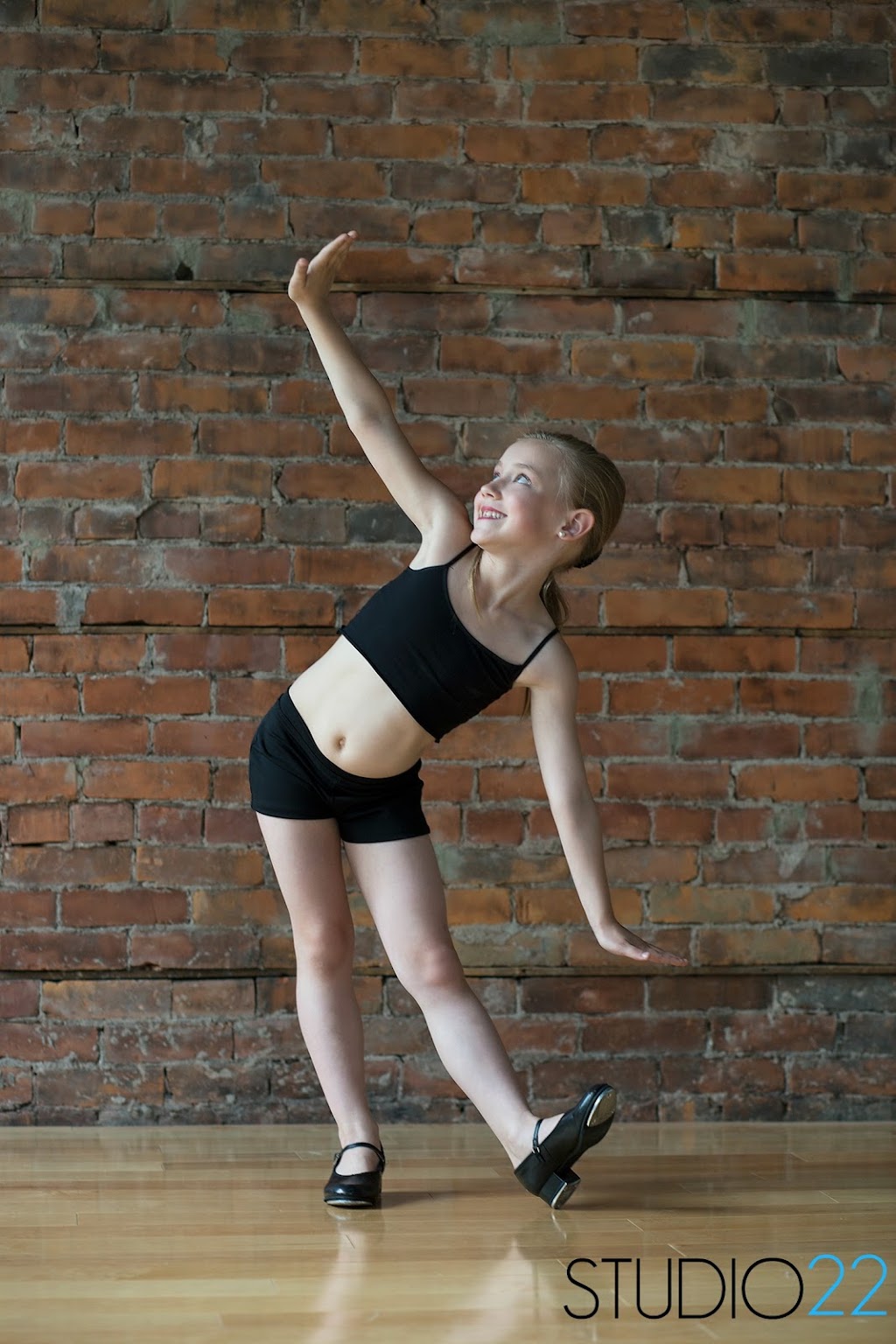 Studio 22 Dance Company | 456 Gray Rd, Hamilton, ON L8E 2Z4, Canada | Phone: (905) 741-9360