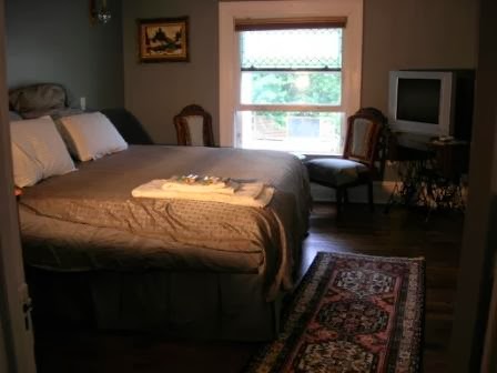 Green Oaks B&B | 1376 York Rd, St. Davids, ON L0S 1P0, Canada | Phone: (905) 329-1563