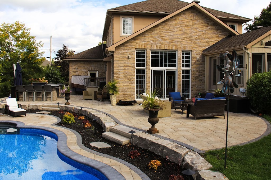 Jonathan Robert Landscape + Design | 2227 Descartes St, Orléans, ON K4A 4E4, Canada | Phone: (613) 410-8157