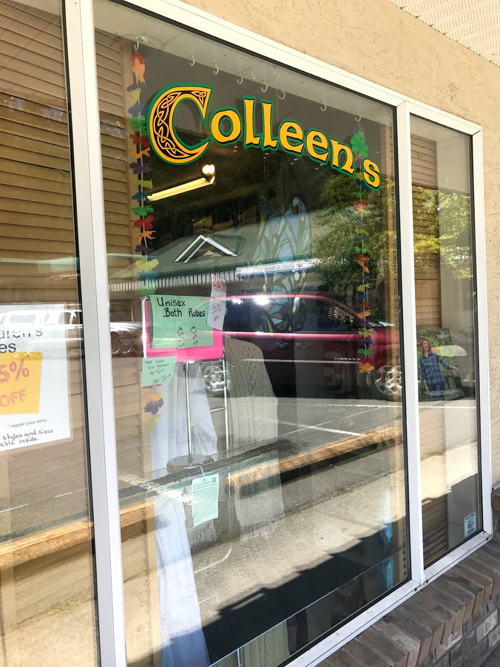 Colleens Home & Fashion Centre | 580 N Rd, Gabriola, BC V0R 1X3, Canada | Phone: (250) 247-7911