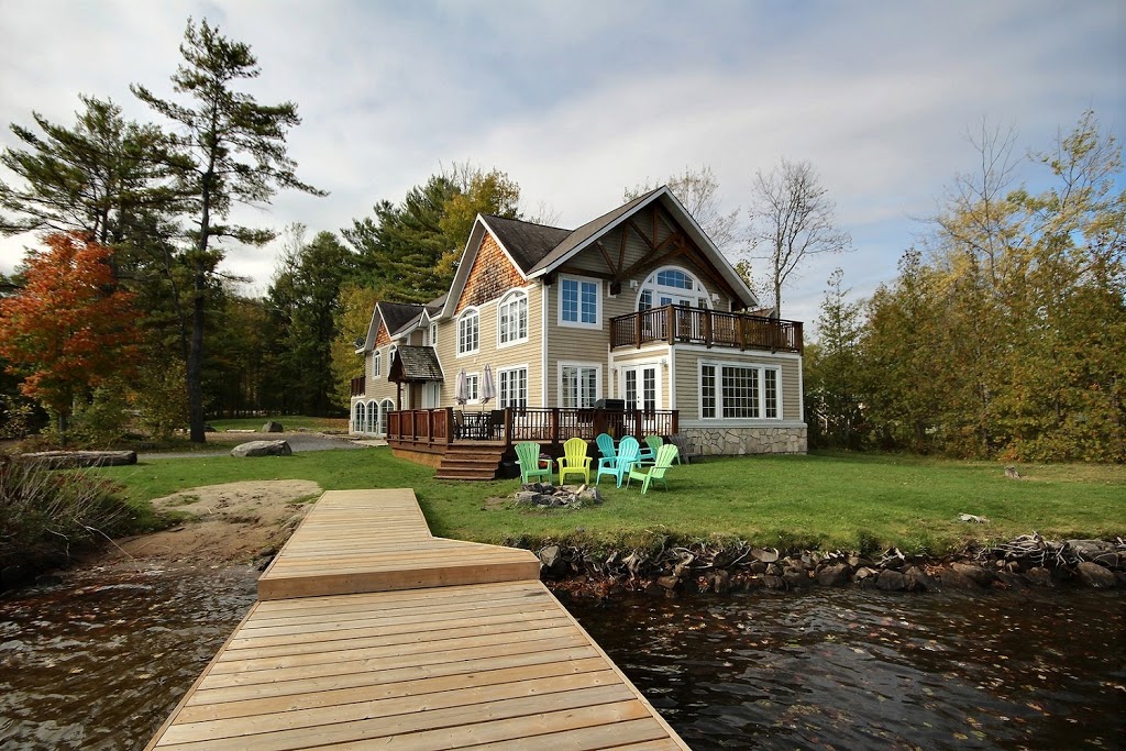 Muskoka Bayside Cottage | Gravenhurst, ON P0C 1M0, Canada | Phone: (705) 687-6677