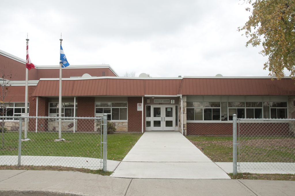 École Saint-Eugène | 201 Rue Turgeon, Saint-Jean-sur-Richelieu, QC J3B 3Z1, Canada | Phone: (450) 346-3535