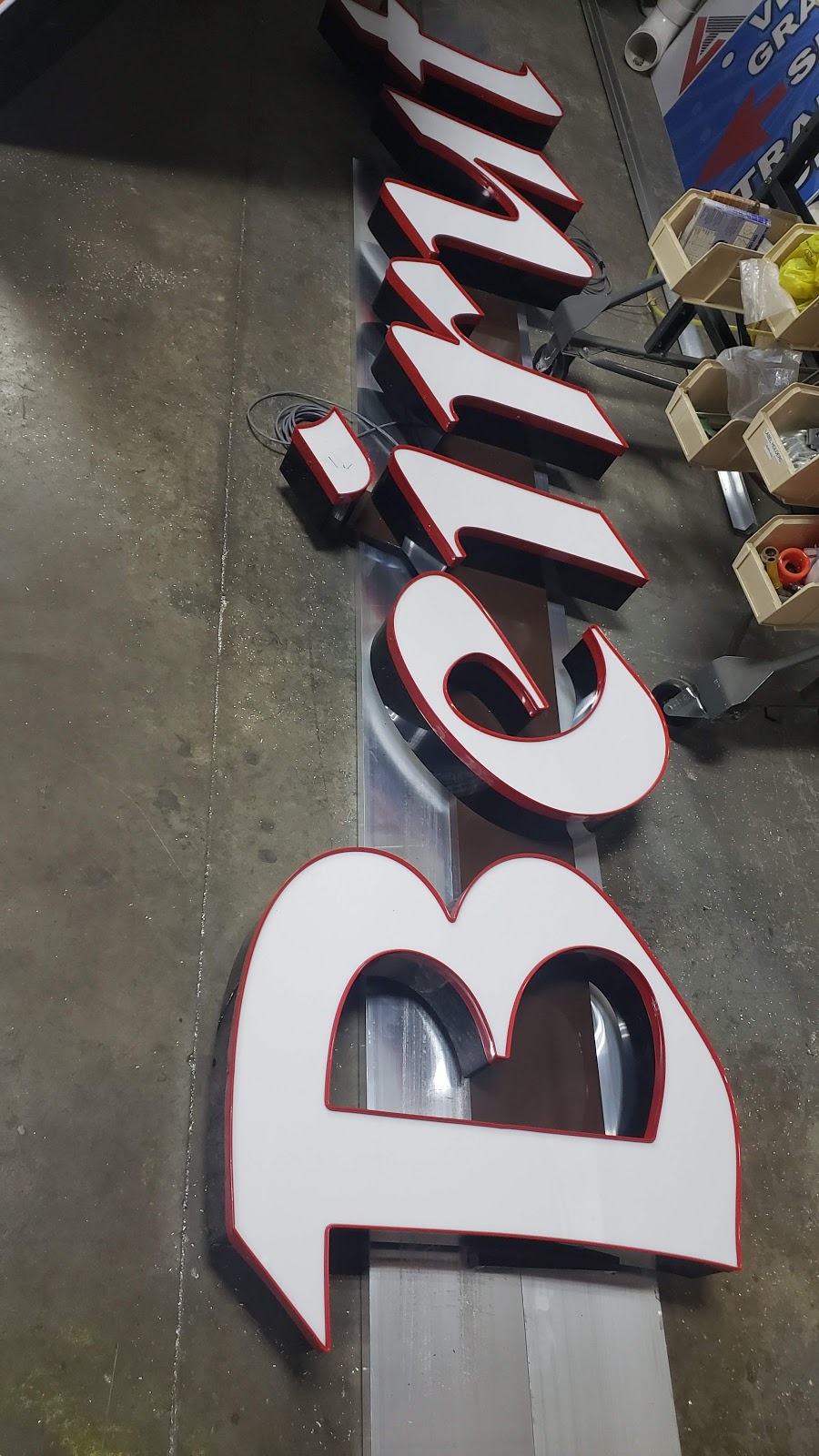 LA Letters Signs | 1320 Britannia Rd E #38, Mississauga, ON L4W 1C8, Canada | Phone: (905) 564-0122