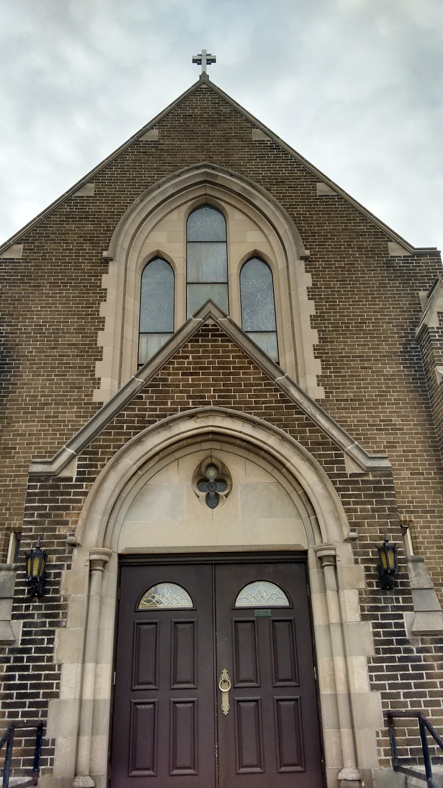 St. Marks Lutheran Church | 825 King St W, Kitchener, ON N2G 1E3, Canada | Phone: (519) 743-6309