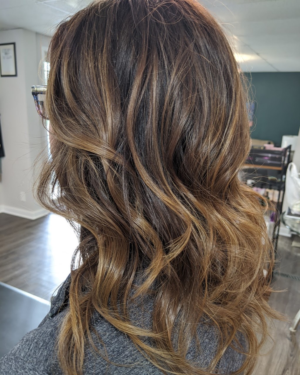 Waving Mad Hair | 769 St Marys Rd, Winnipeg, MB R2M 3N8, Canada | Phone: (204) 299-6256