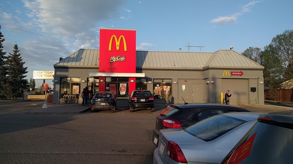 McDonalds | 7419 82 Ave NW, Edmonton, AB T6B 0G3, Canada | Phone: (780) 414-8460