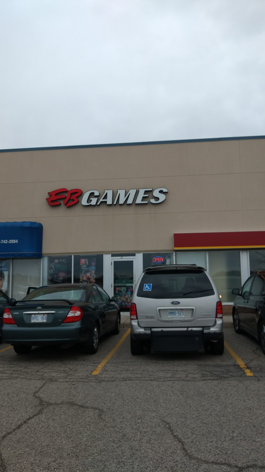 EB Games | 245 Strasburg Rd, Kitchener, ON N2E 3W7, Canada | Phone: (519) 745-8695