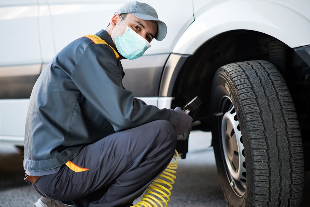 Highway Fleet Services - Professional Truck Repair Service | 25 Nanaberry St, Scarborough, ON M1X 1Y5, Canada | Phone: (416) 876-3349