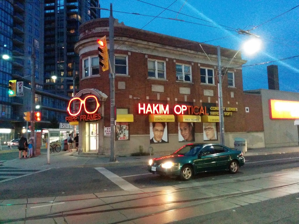 Hakim Optical GTA - St.Clair & Vaughan | 533 St Clair Ave W, Toronto, ON M6C 1A1, Canada | Phone: (416) 656-3520