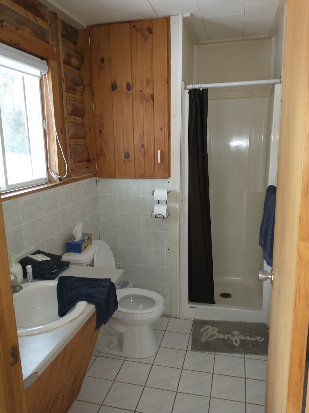 Auberge Rond | 13 Chemin de la Cabane, Mandeville, QC J0K 1L0, Canada | Phone: (450) 835-0947