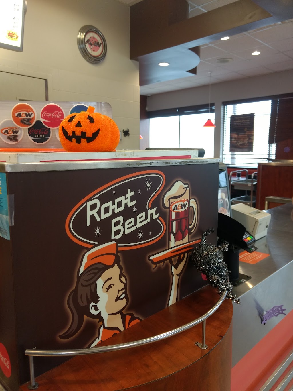 A&W Canada | 7600 Rue Béclard, Anjou, QC H1J 2X7, Canada | Phone: (514) 355-8666