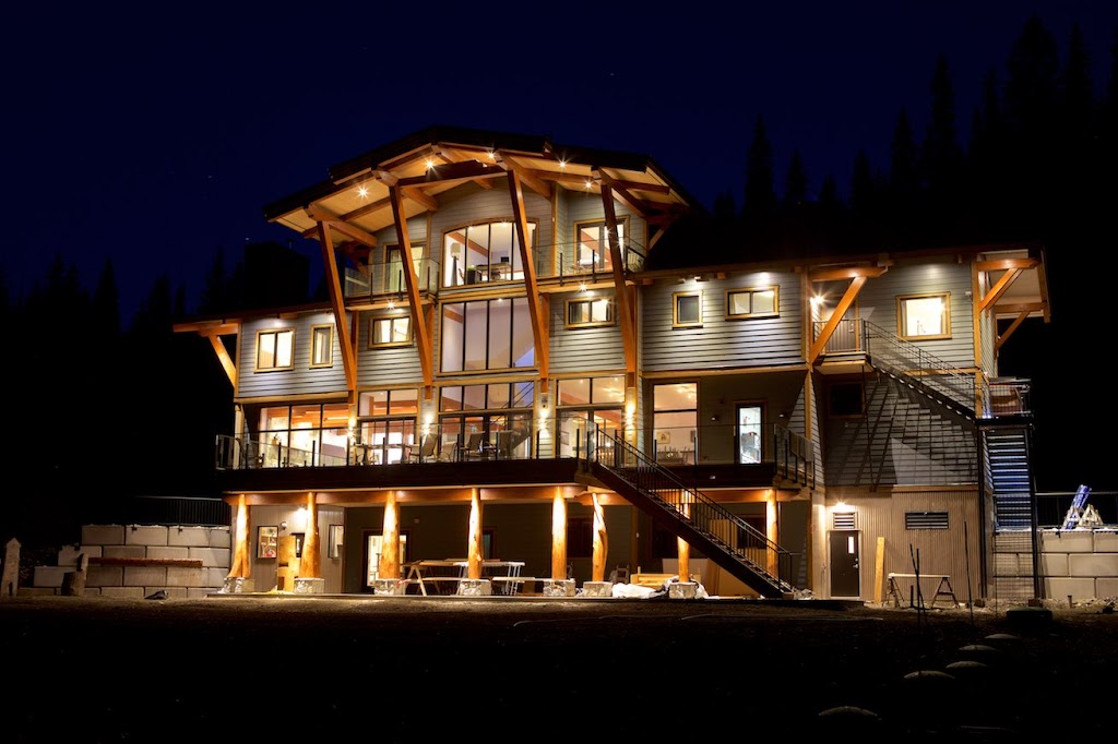 Keefer Lake Lodge | 1401 Keefer Lake Road, Cherryville, BC V0E 2G3, Canada | Phone: (844) 533-3371