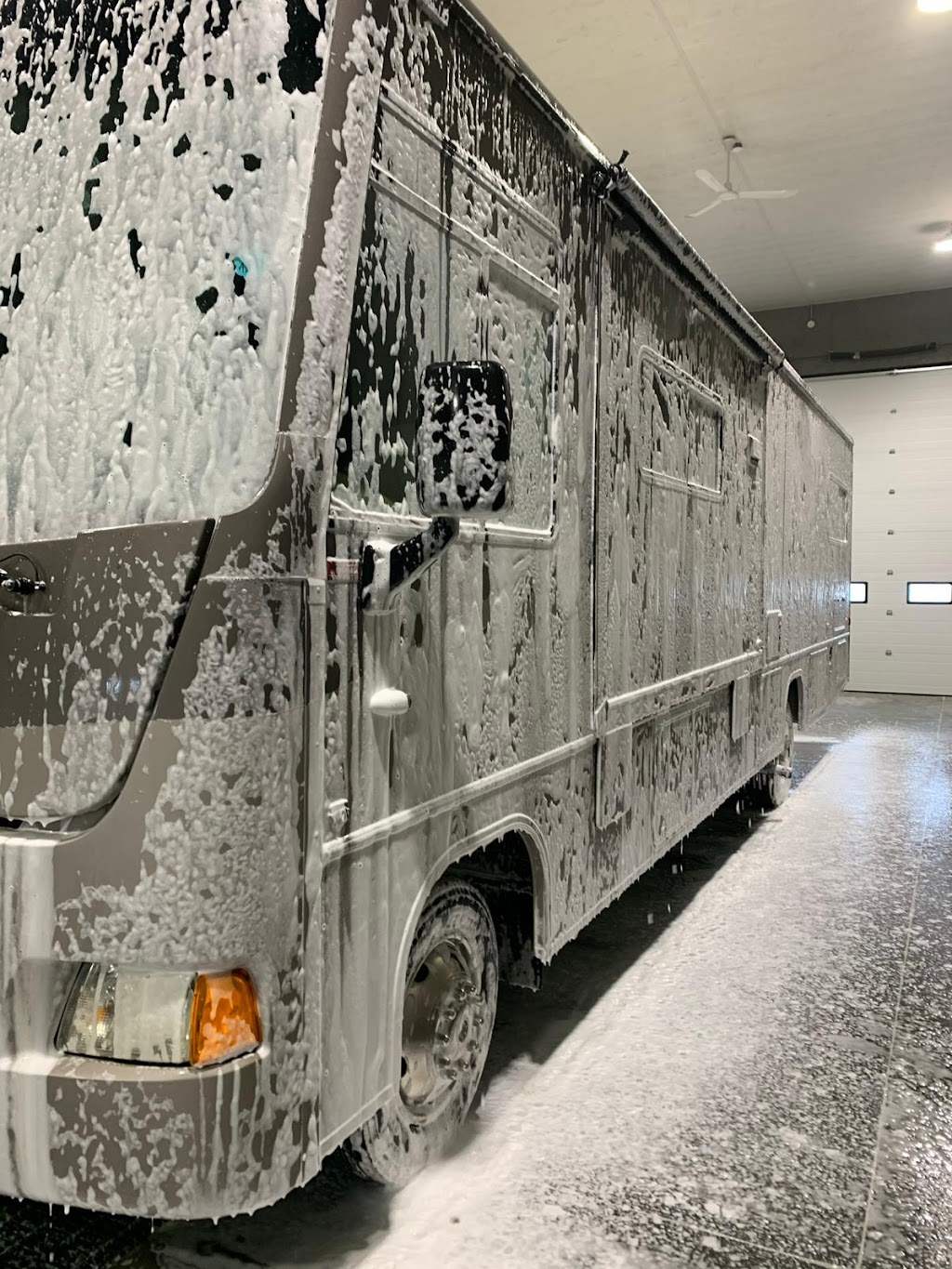 Supersuds Truckwash | 105 13th St, Nobleford, AB T0L 1S0, Canada | Phone: (403) 849-0937