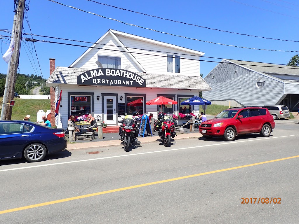 Alma Boathouse Restaurant | 8588 Main St, Alma, NB E4H 1N5, Canada | Phone: (506) 887-1101