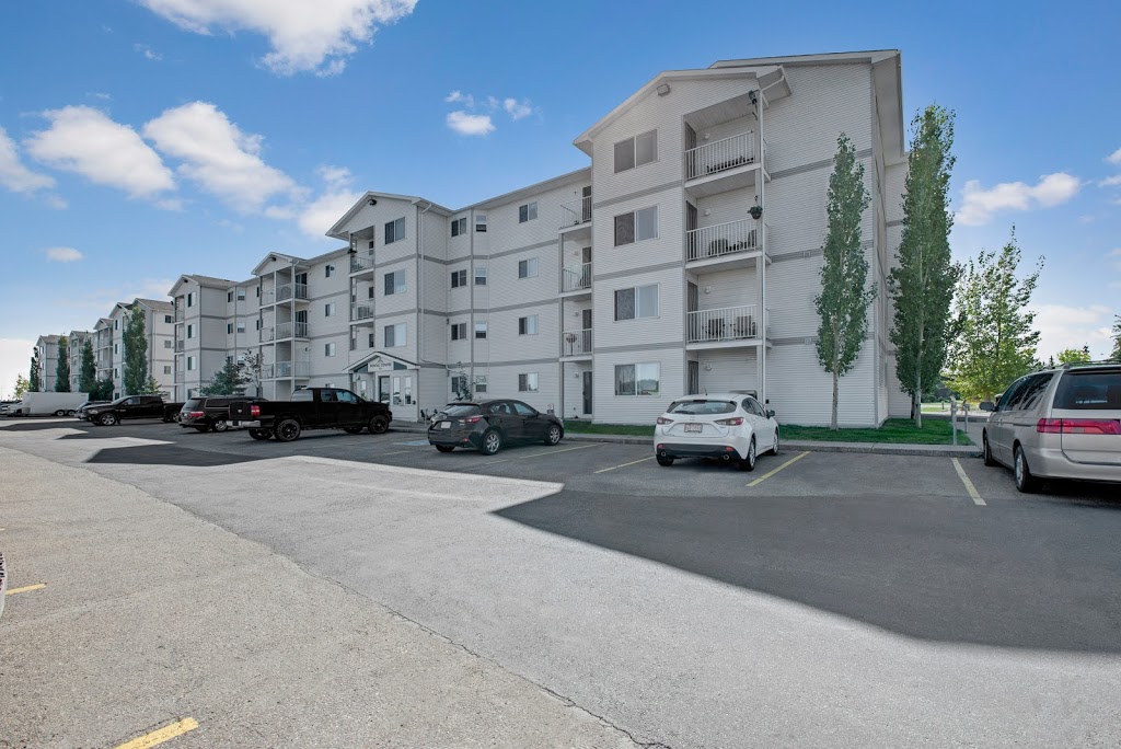 Edgewood Estates Apartment Homes | 3606 Rollyview Rd, Leduc, AB T9E 8J3, Canada | Phone: (780) 851-4130