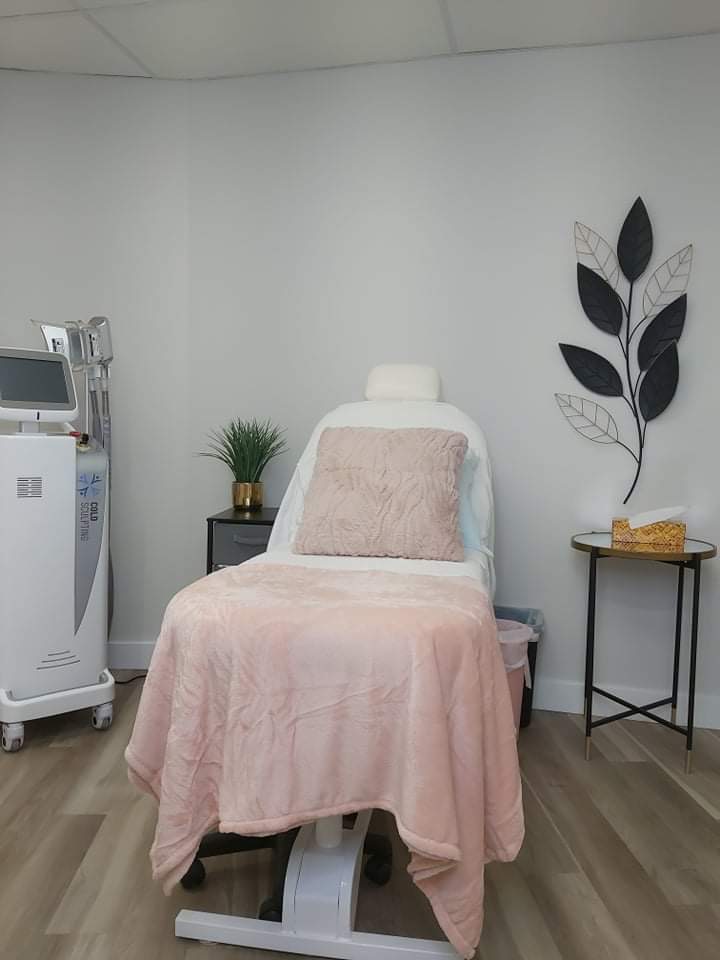 Les Capricieuses | 42 Rue St Georges, Saint-Jérôme, QC J7Z 4Y9, Canada | Phone: (438) 493-1338